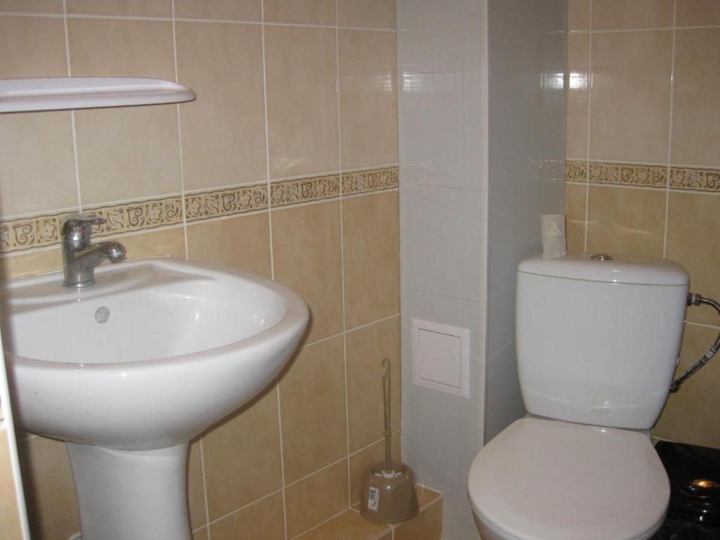 Dinamo Hotel Kharkiv Eksteriør bilde